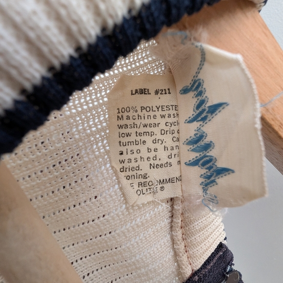 Vintage Judy Wayne Women's Tennis Dress V Neck Cream Striped Red Blue Size Large - Picture 5 of 5